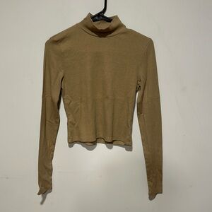 AE cropped mock neck.